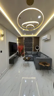 Premium 1 BHK Suite in Bahria