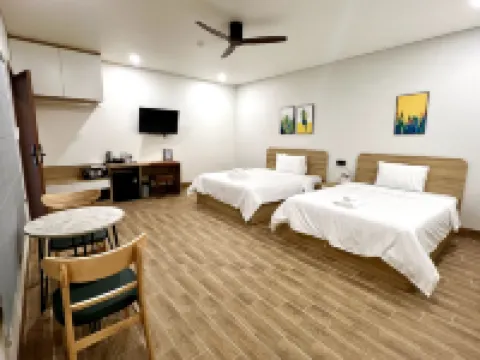 Vươn Xanh Hotel & Cafe Các khách sạn gần Đỉnh La Bàn - Núi Dinh