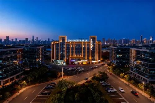 Zhongzhou International Hotel Inn