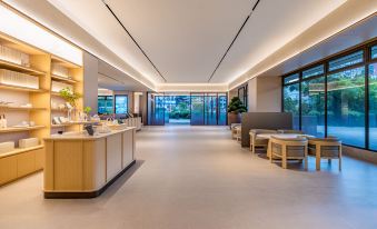 JI Hotel (Chong Qing Jiangbeizui Lanyang Financial Center)