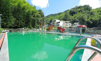 Yiyuan Ecological Resort Hotel (Longmen Nankunshan National Forest Park)