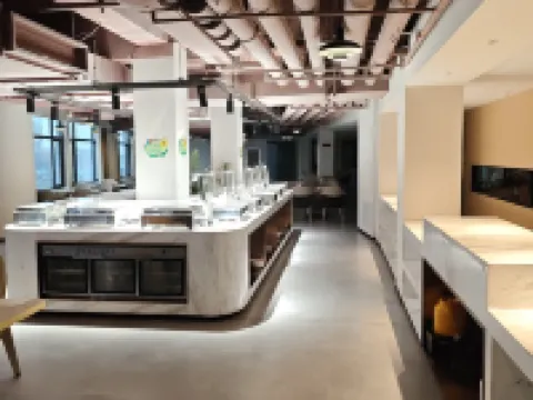 Tongqiu Four Seasons Hot Spring Holiday Hotel Hotels in Fugou