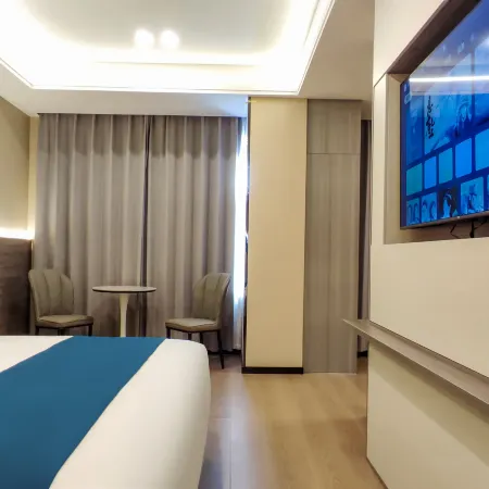 Yitel Zhige Hotel (Xigazê Zanglong Square Branch)