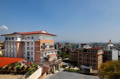 Hotel Anuttara Hotel in zona Rangjung Yeshe Institute राङ्जुङ् बौद्ध विद्यापीठ