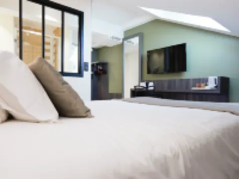 Hôtel le Kennedy, Clermont-Ferrand, the Originals Relais Hotels in Clermont-Ferrand