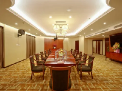 Li Lai International Hotel Hotels in Mong Cai