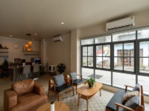 トラート ホームタウン トラートのホテル