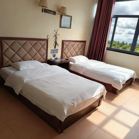 Mingyuan Hotel (Changxing South Station)
