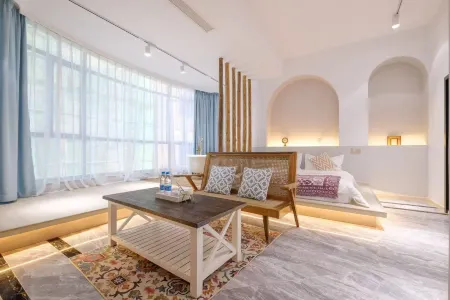 Juruo Boutique Homestay (Quanzhou Dongstation Branch) Отели в г. Наньань