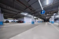 Lavande Hotel (Fangchenggang Dongxing Port Store) - Parkplatz