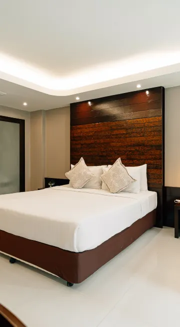 ห้องดีลักซ์เตียงคิงไซส์พร้อมระเบียง