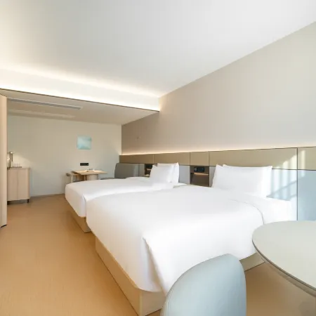 JI Hotel (Liuzhou Diwang New World Yuejin Road)
