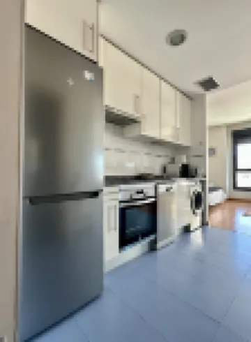 Modern apartment Near city center, Airport,  Metro