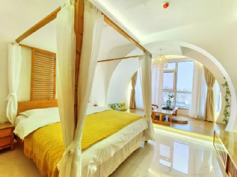 雲棲蘭亭·遇巒山逢城景藝術設計師美宿（大同火車站店） 鄰近大同站的酒店