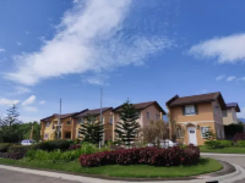 Jorich home stay Hotels near Red Rock Hot Spring