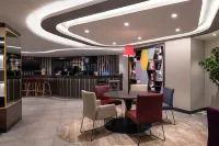 希爾頓歡朋飯店伊斯坦堡錫爾凱吉 - 酒吧