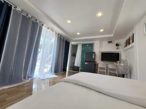 ห้องวิวสระว่ายน้ำ