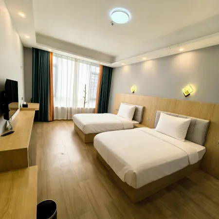 South Station Hotel Отели в г. Синьхуа