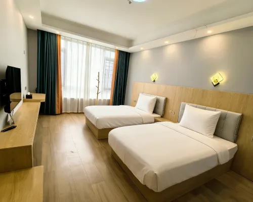 South Station Hotel Hotels in Xinhua