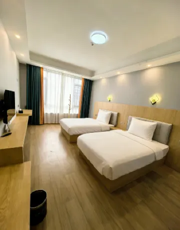 South Station Hotel