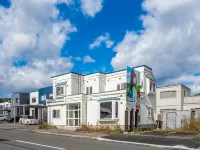 THE ARKLUNE Hotels near نهر تويوهيرا