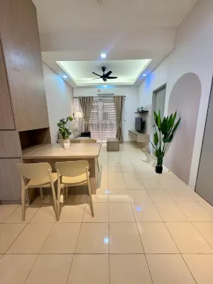 HCK HomeStay Near Sultan Ibrahim Stadium and Skudai Area Hoteles en 