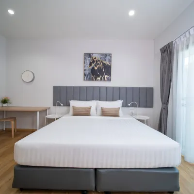 ٕس ن بول أكسيس Hotels near ميناء تشالونغ