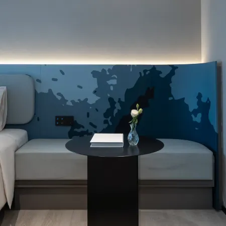 Quanzhou Ancient City Fengze Street Light Residence Hotell Отели рядом с достопримечательностью «Парк Донху»