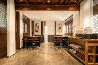 Dali Heqing Yuhou Danmotang Boutique Cultural Hotel - breakfast