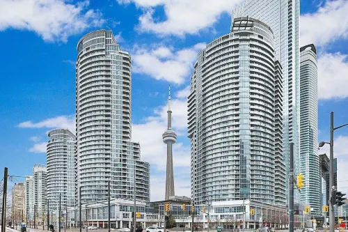 Waterfront Property Near CN Tower in Downtown Toronto