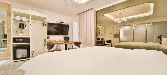 Daegu February Hotel Dongdaegu Station 大邱のホテル