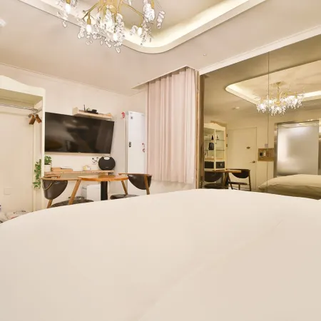 Daegu February Hotel Dongdaegu Station