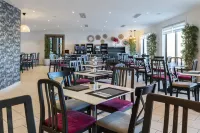 Plaza Regency Hotels