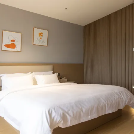 Qifeng Hotel