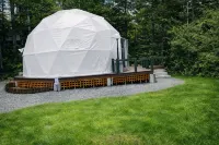 Forest Beneath the Ferris Wheel – Karuizawa Private Glamping Villa