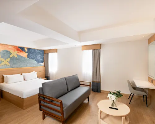 Metland Hotel Bekasi Hotels near Cibeureum Lake