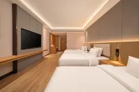 โรงแรมอุร์บา (เมืองโบราณคัชการ์ สวนตงหู)