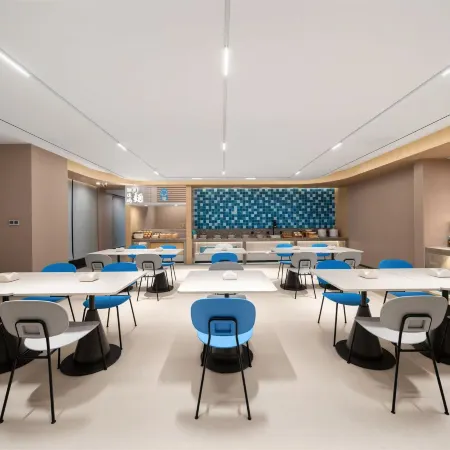 Home lnn(Longyou Jinxing Avenue Longxi Plaza Branch)