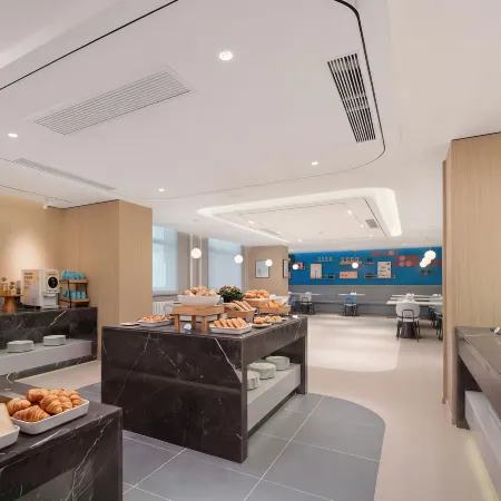 Home Inn (Dongchuan Branch, Chiyang Street, Sanyuan County, Xianyang City)