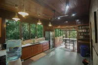 Deserenity Exclusive Jungle Resort Seremban