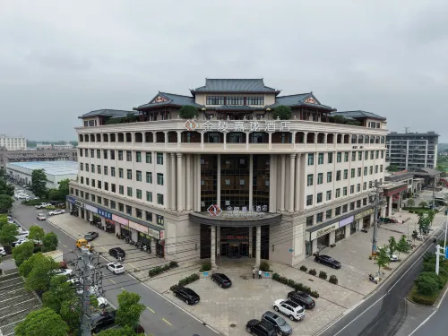 KaiYuanManju Hotel (Nanling Administrative Service Center)