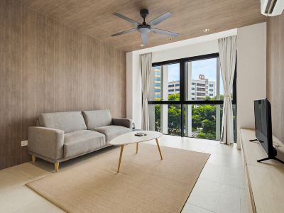 Lumi Tropicana by Chua Home