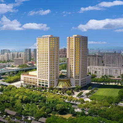Howard Johnson Sunshine Plaza Ningbo (Building B) Hotel dekat Jembatan Wangchun