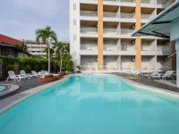 Manditel North Pattaya Hotels near Mum Aroi Naklua