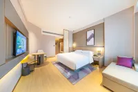 Lavande Hotel (Hezuo Shambhala Cultural Plaza) - parking