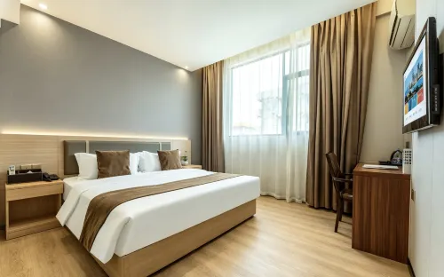 Kaiyin Holiday Hotel