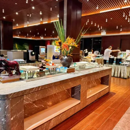 KLLN DONGFANG HOTEL