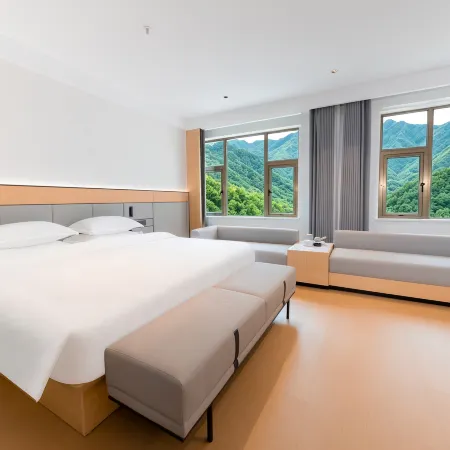 Boyue Jiangyuan Hotel (Minsheng Plaza)
