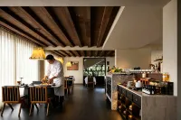 Yuzun · Snow Mountain Panoramic Luxury Secluded Manor (Baisha Old Town) - Breakfast