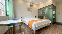 Jinghui Themed Movie Homestay (Hubei Engineering College) - balcony